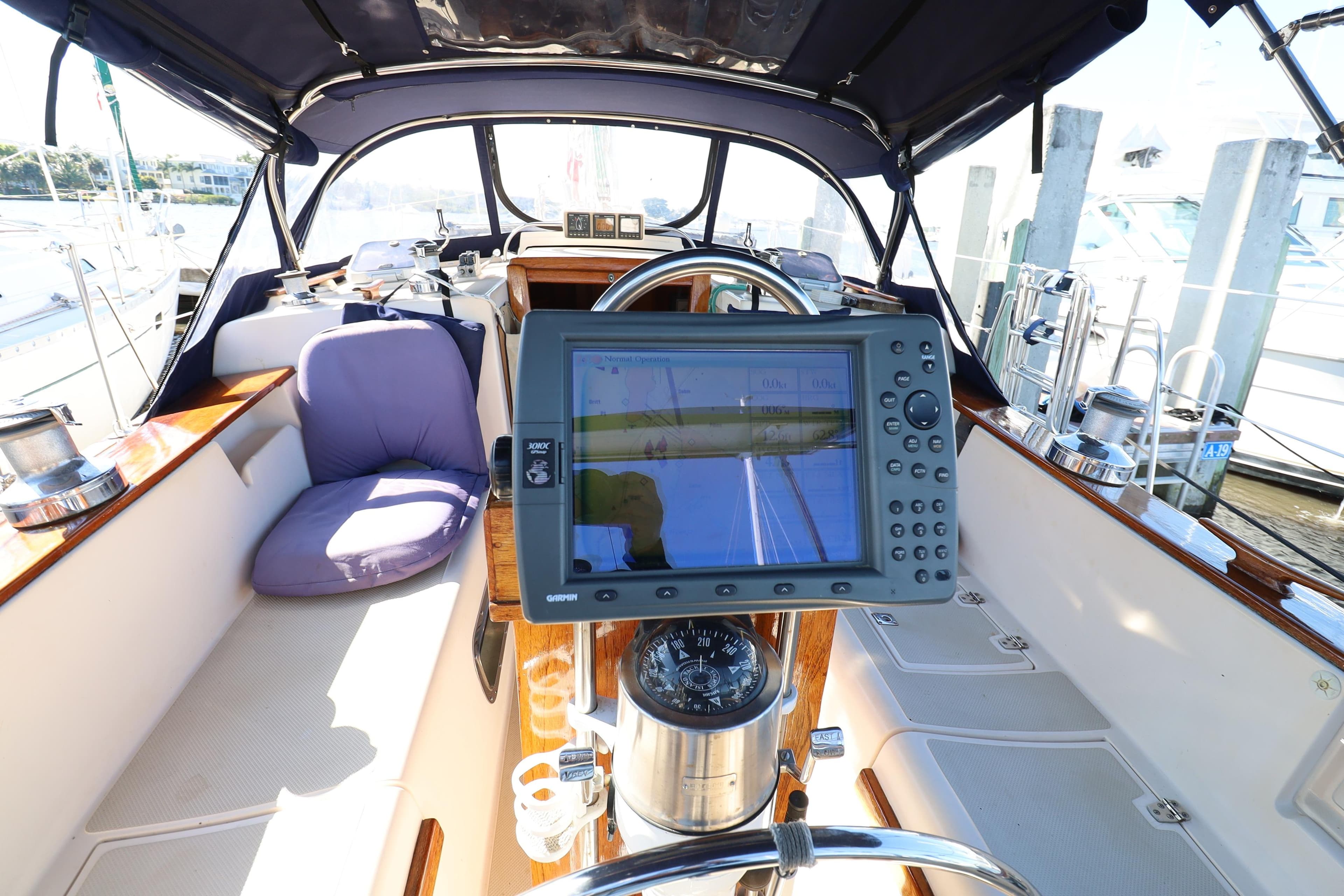 1993 Island Packet 38