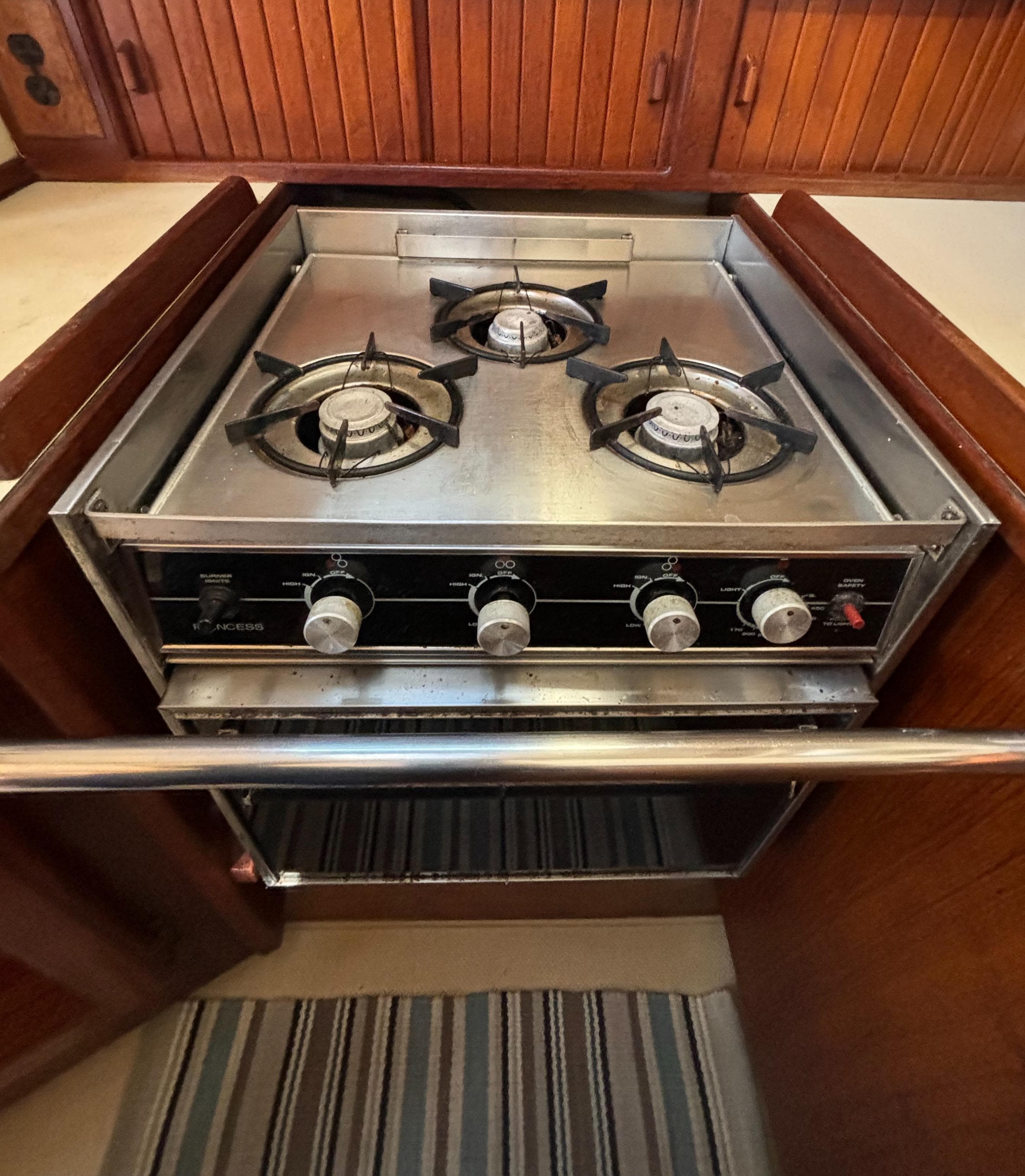 1993 Island Packet 38