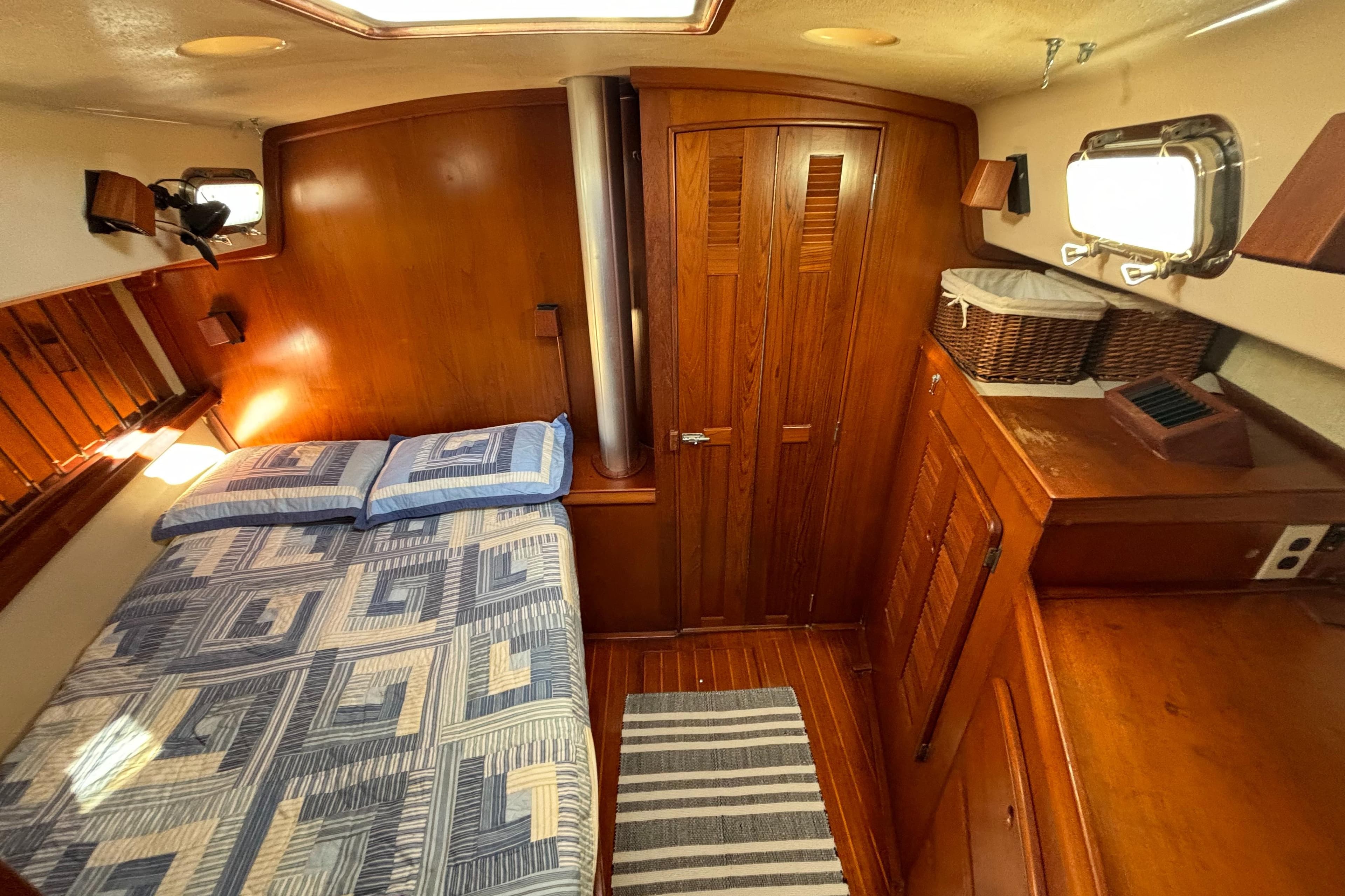 1993 Island Packet 38