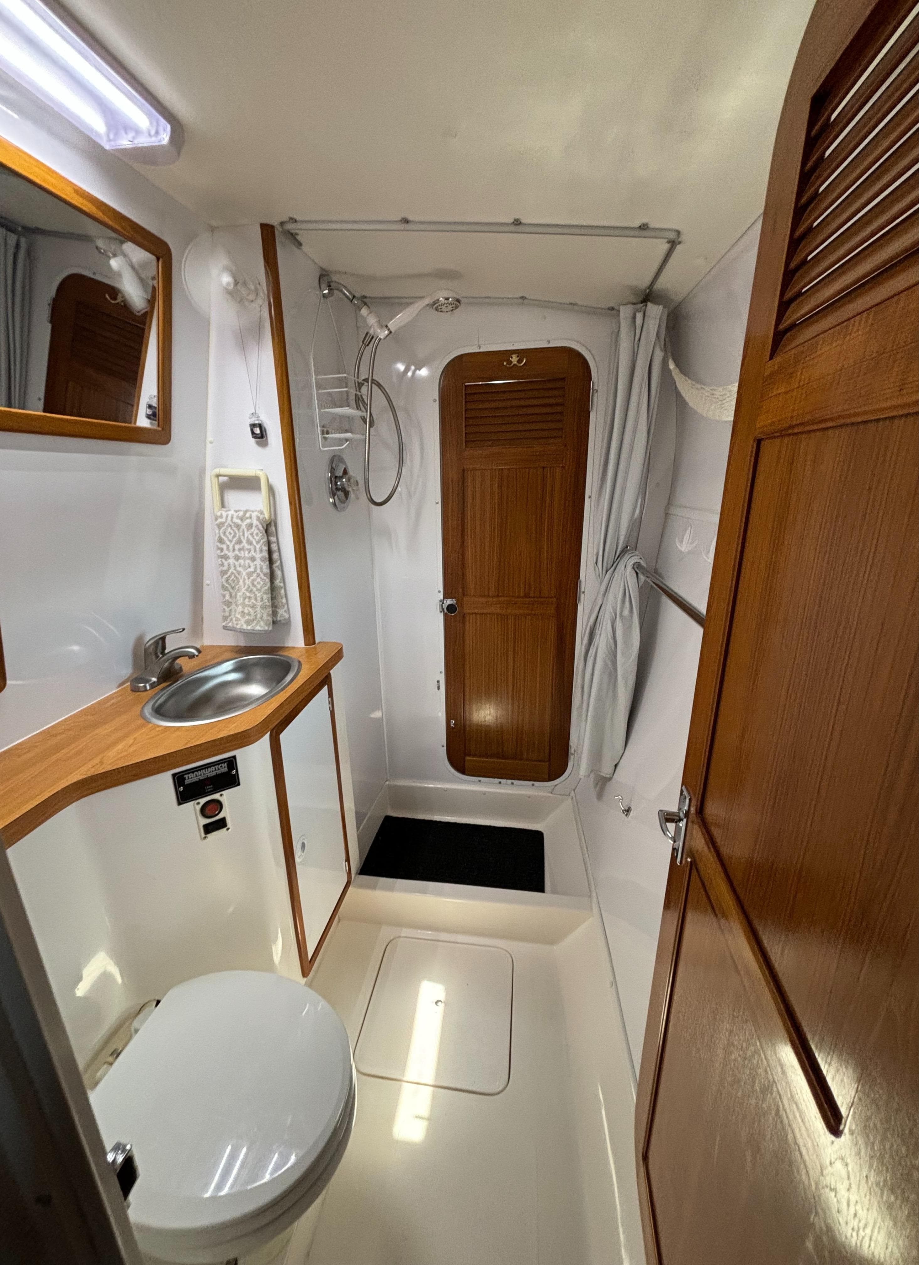 Guest  Head port hull foreward