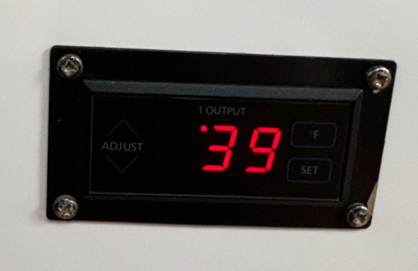 Refrigerator controls