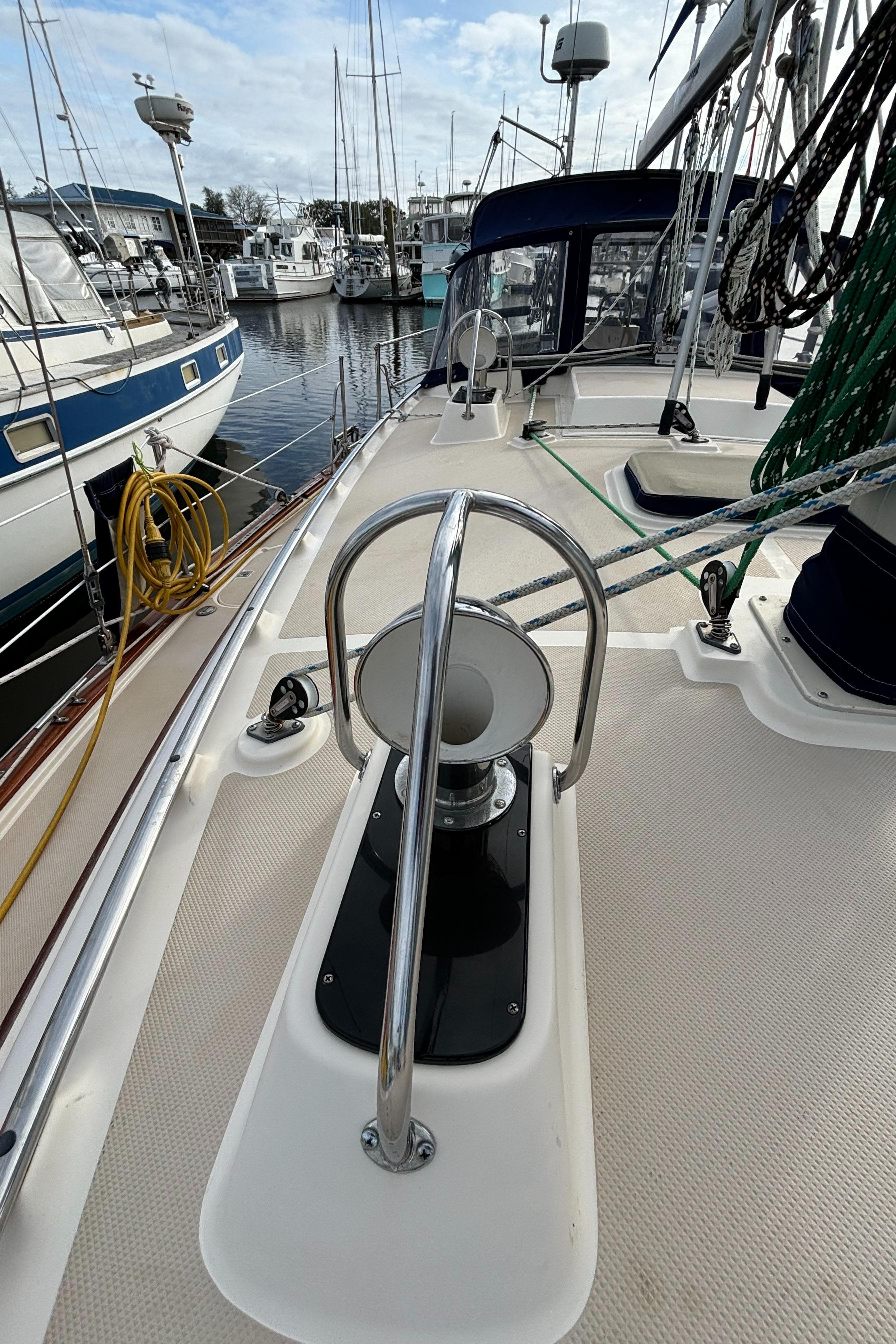 2001 Island Packet 380