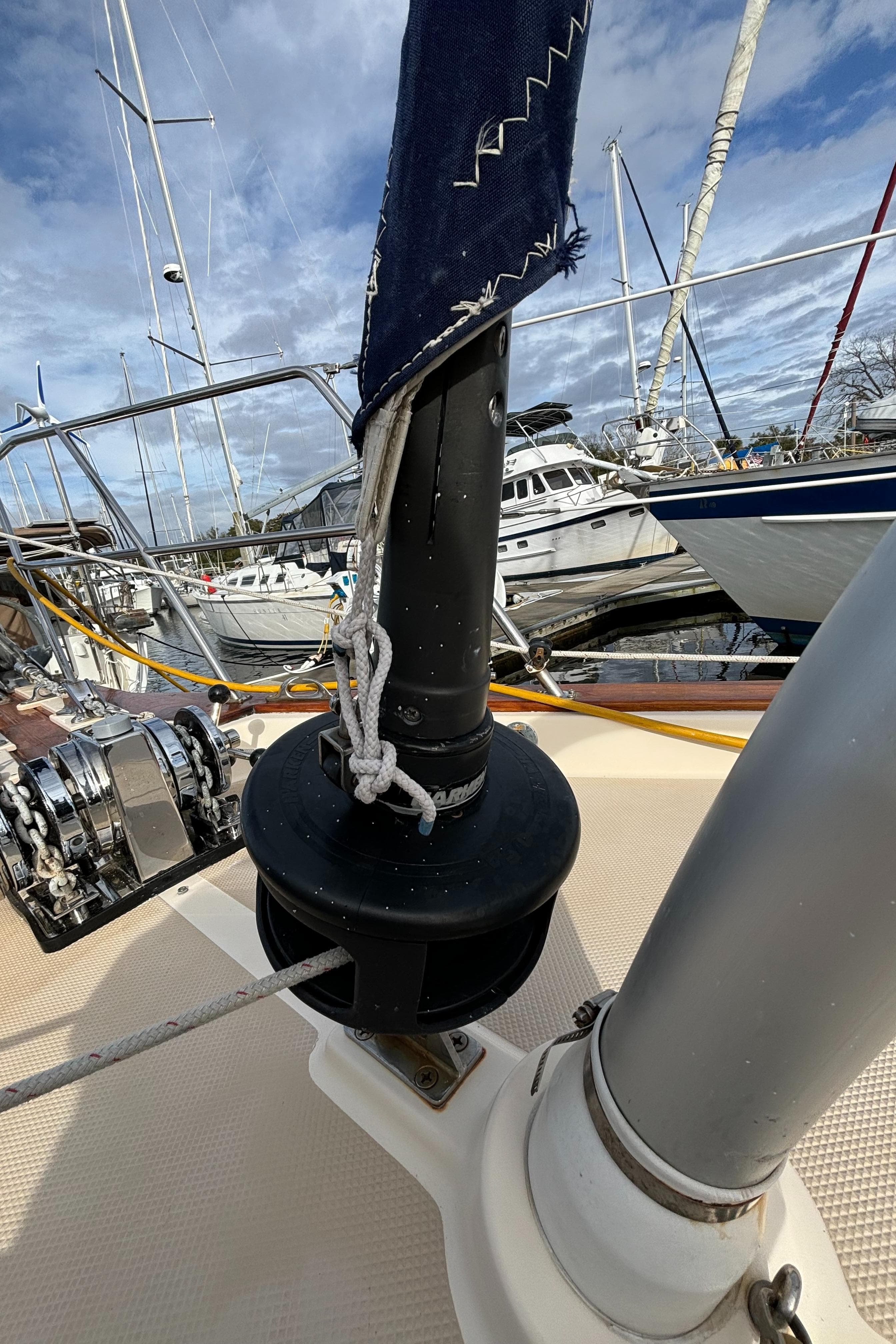 2001 Island Packet 380