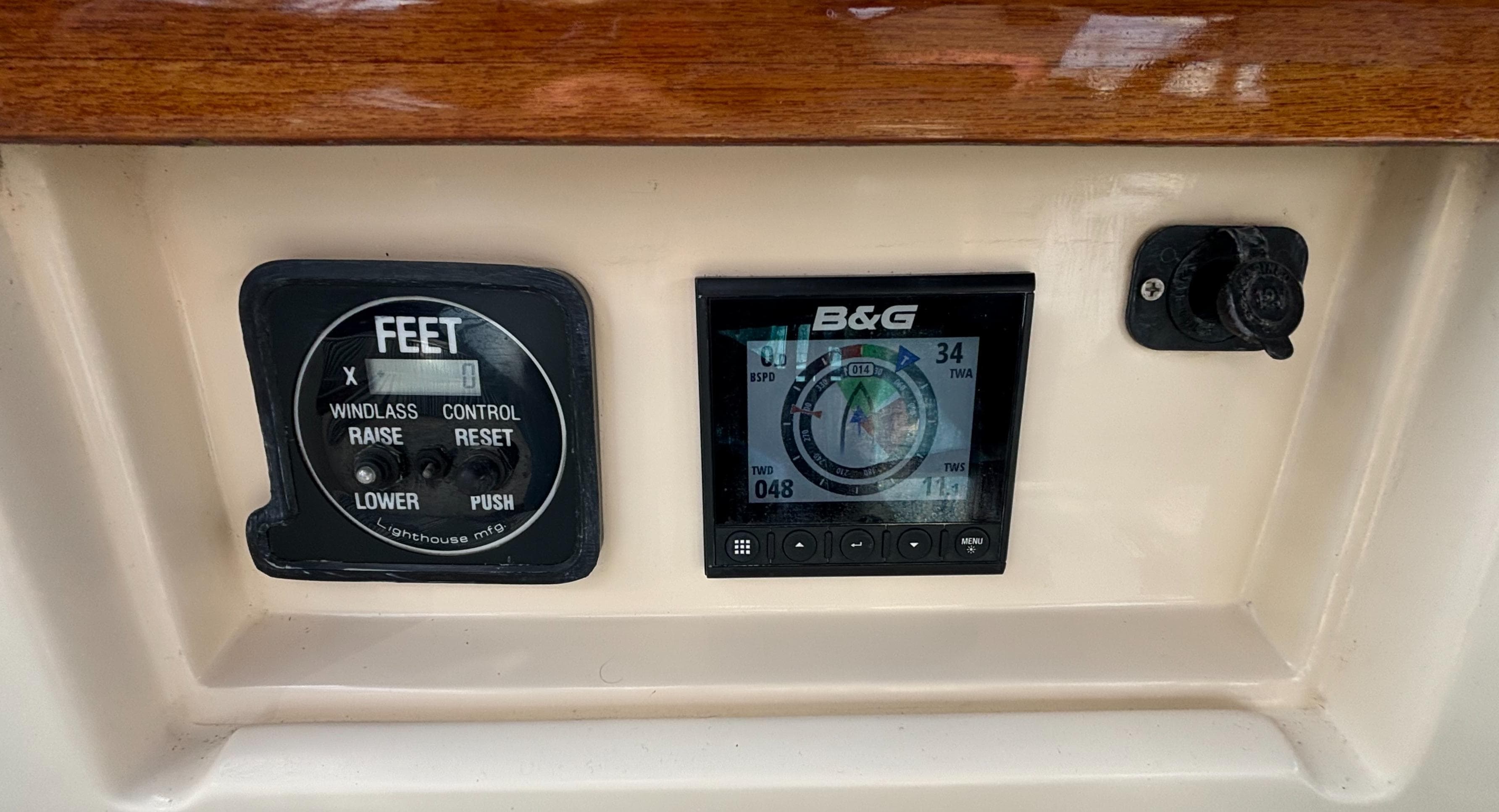 2001 Island Packet 380