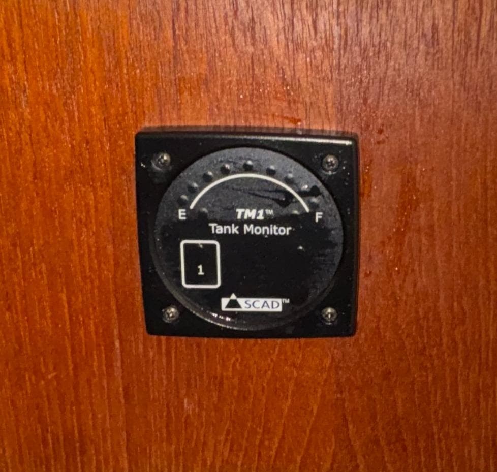 2001 Island Packet 380