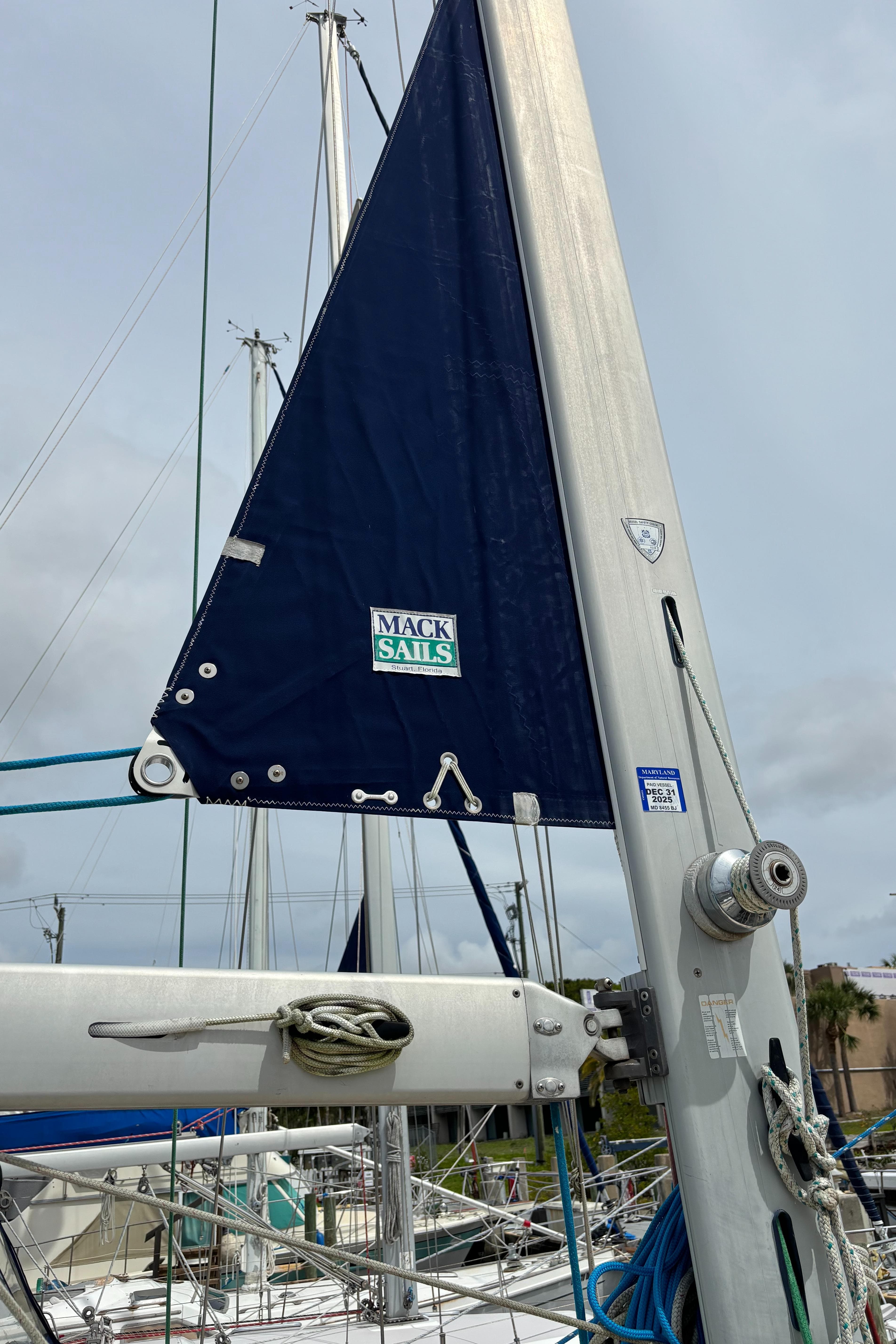 2000 Island Packet 380