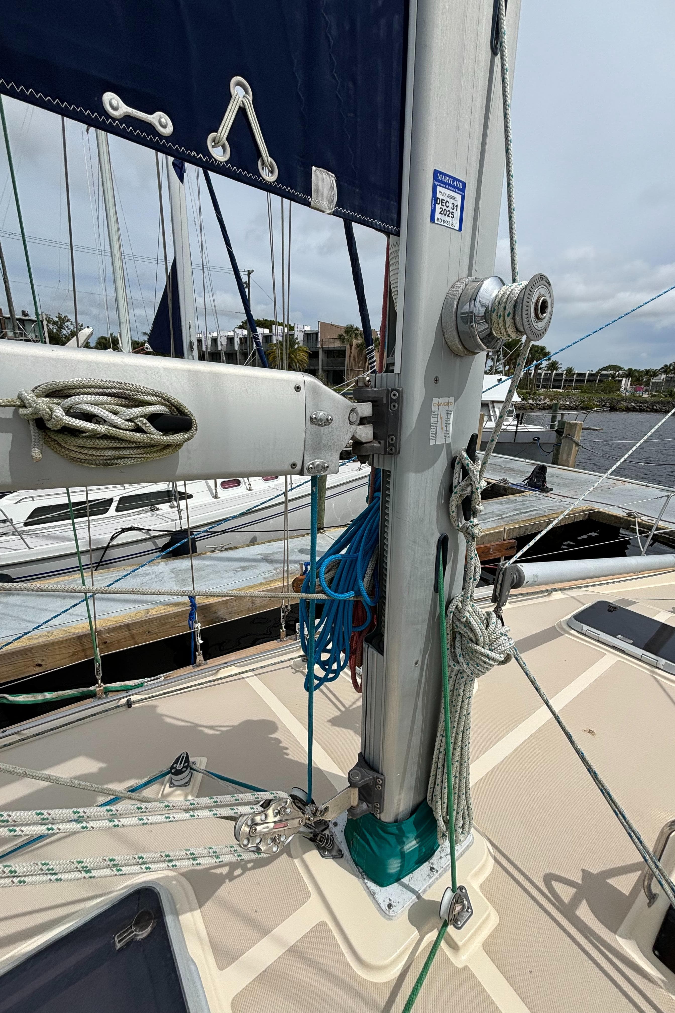 2000 Island Packet 380