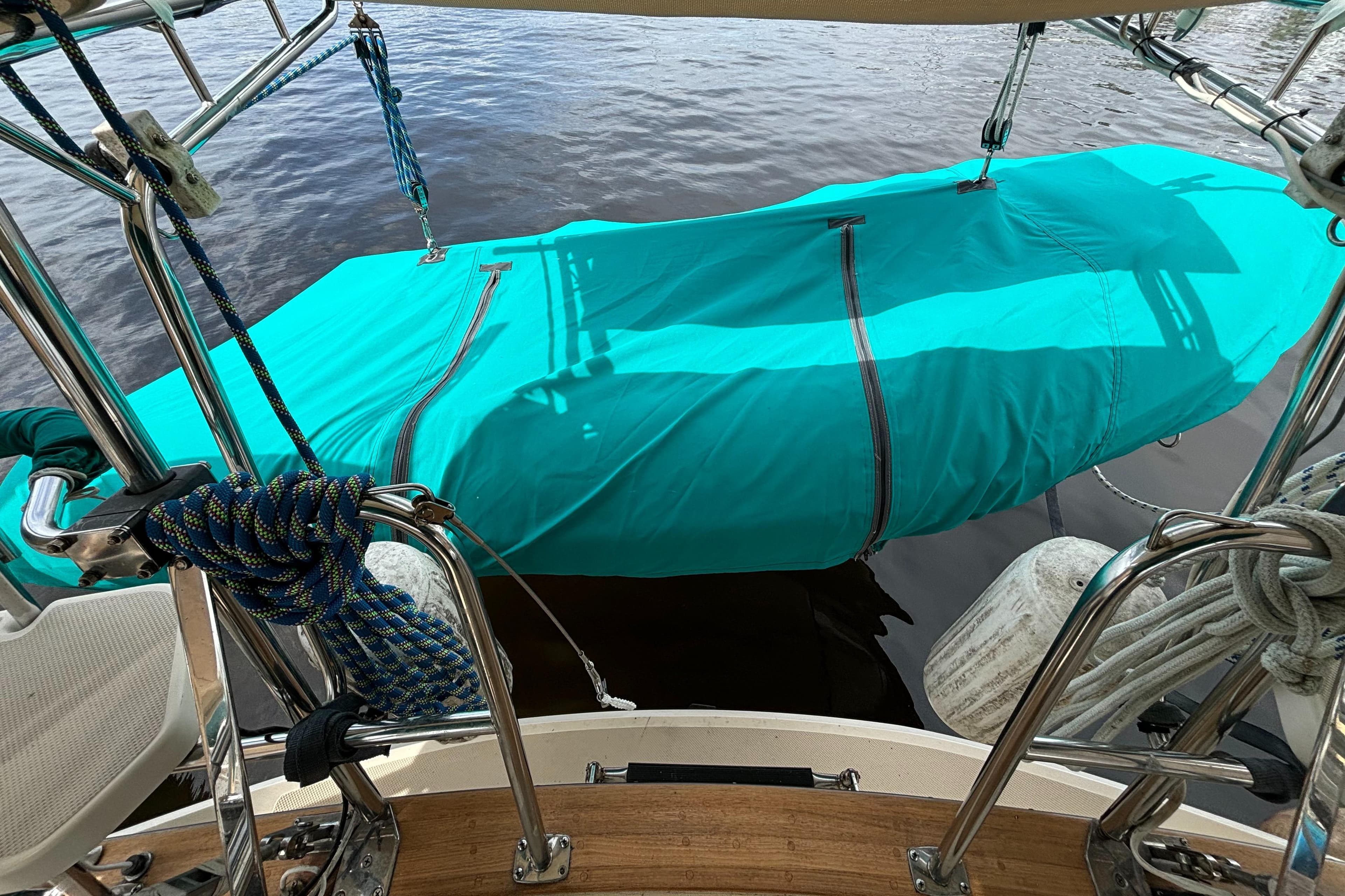 2000 Island Packet 380