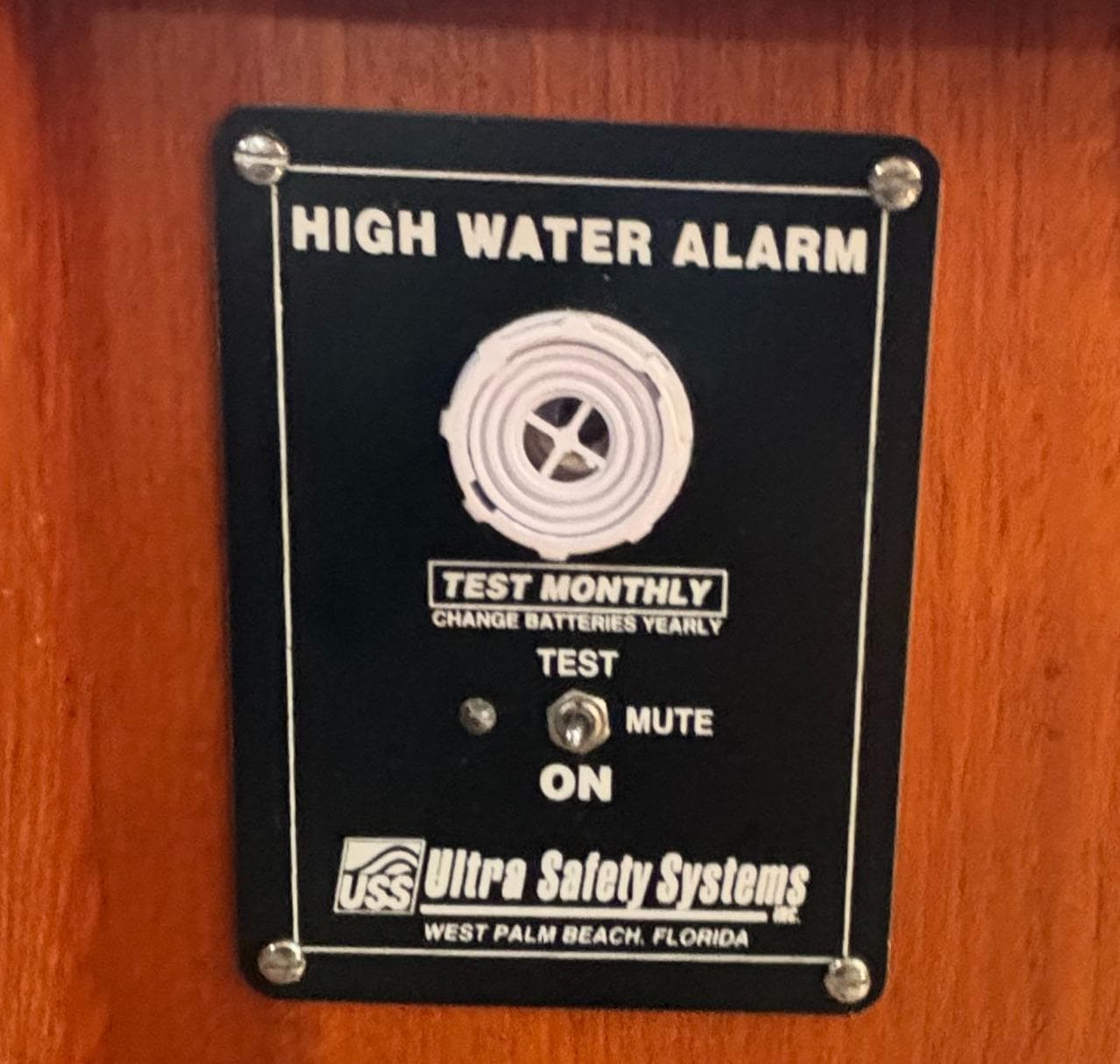 2000 Island Packet 380