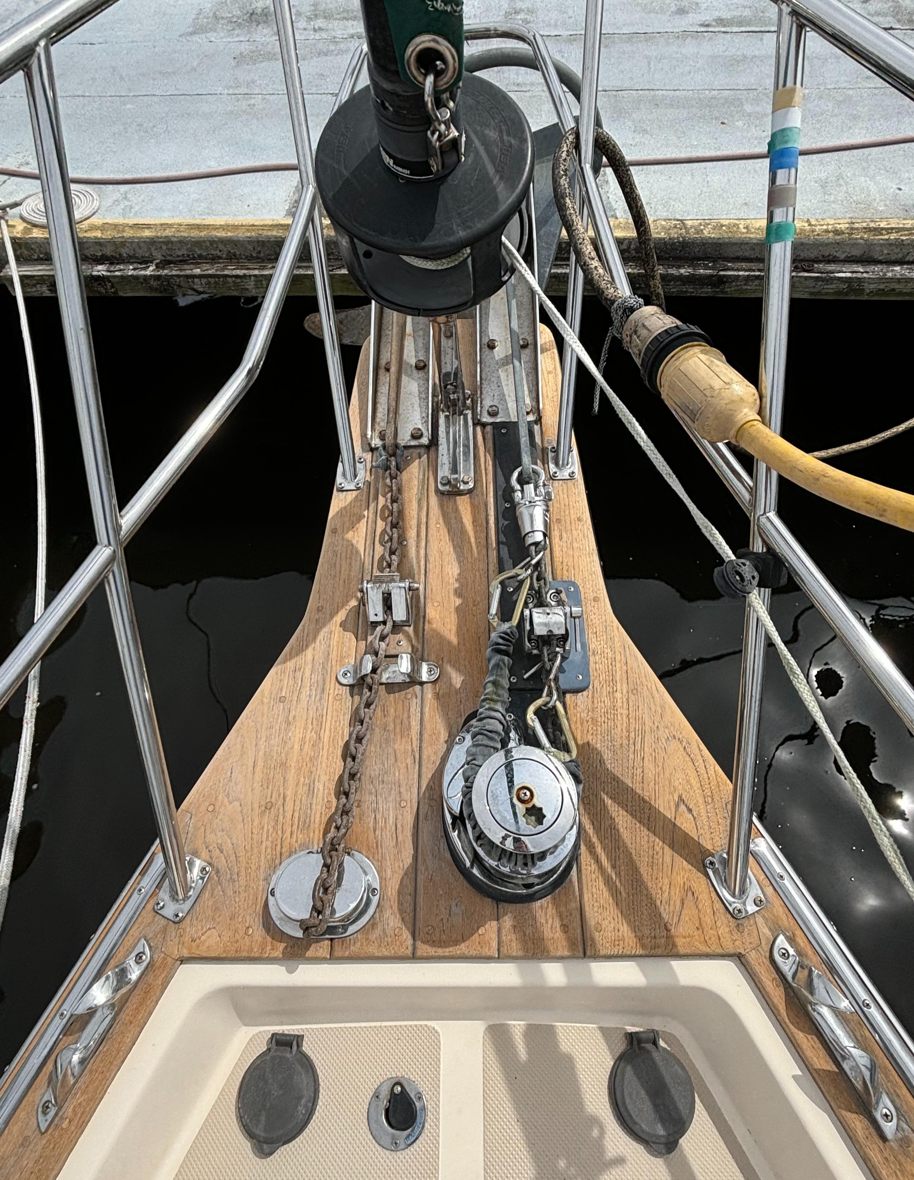 2000 Island Packet 380