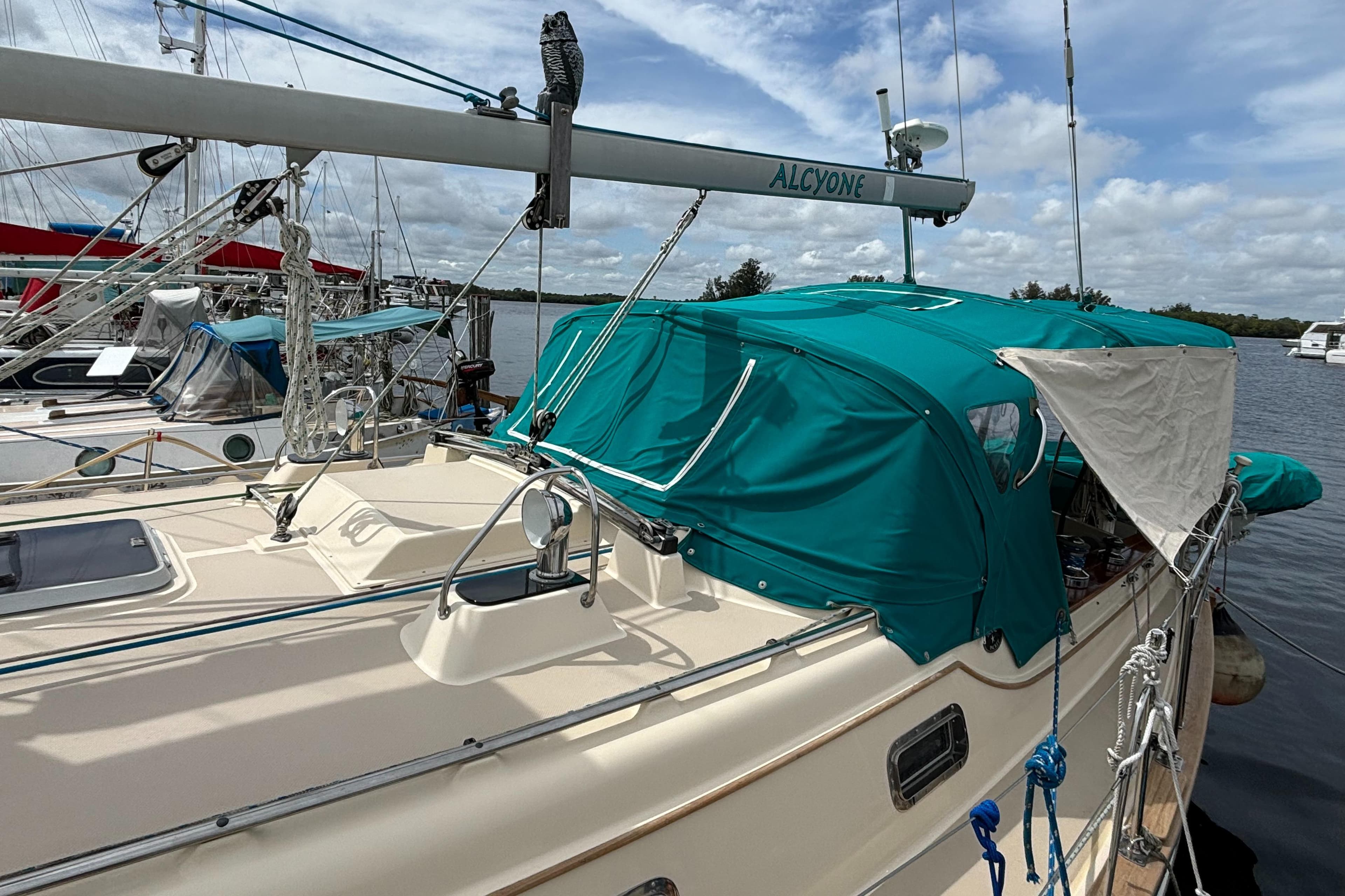 2000 Island Packet 380