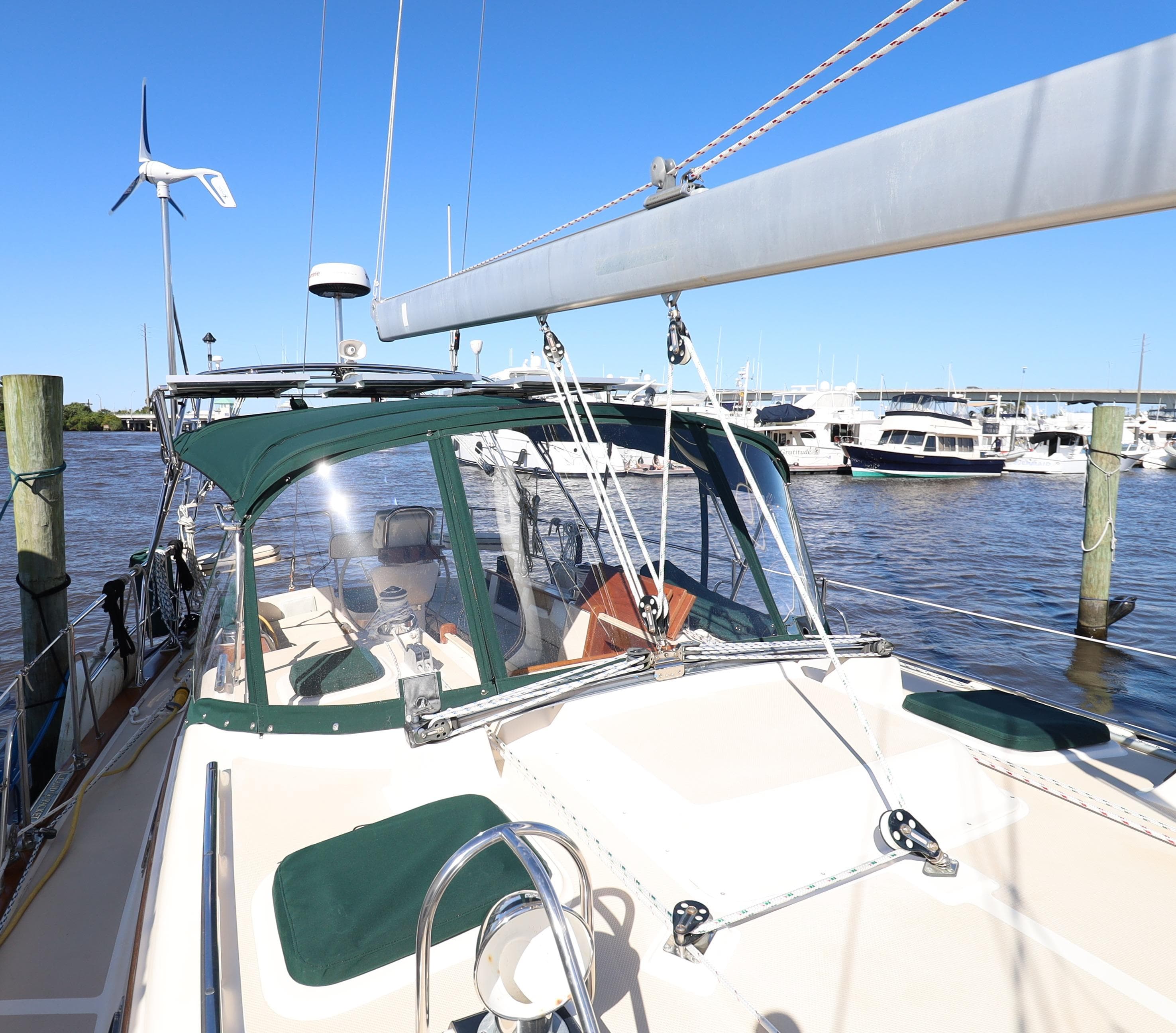 2002 Island Packet 420